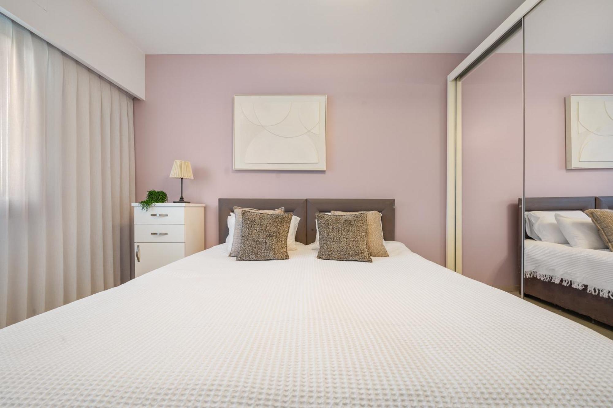 Isrentals Haneviim - Aparthotel In City Center Jerusalem Eksteriør billede