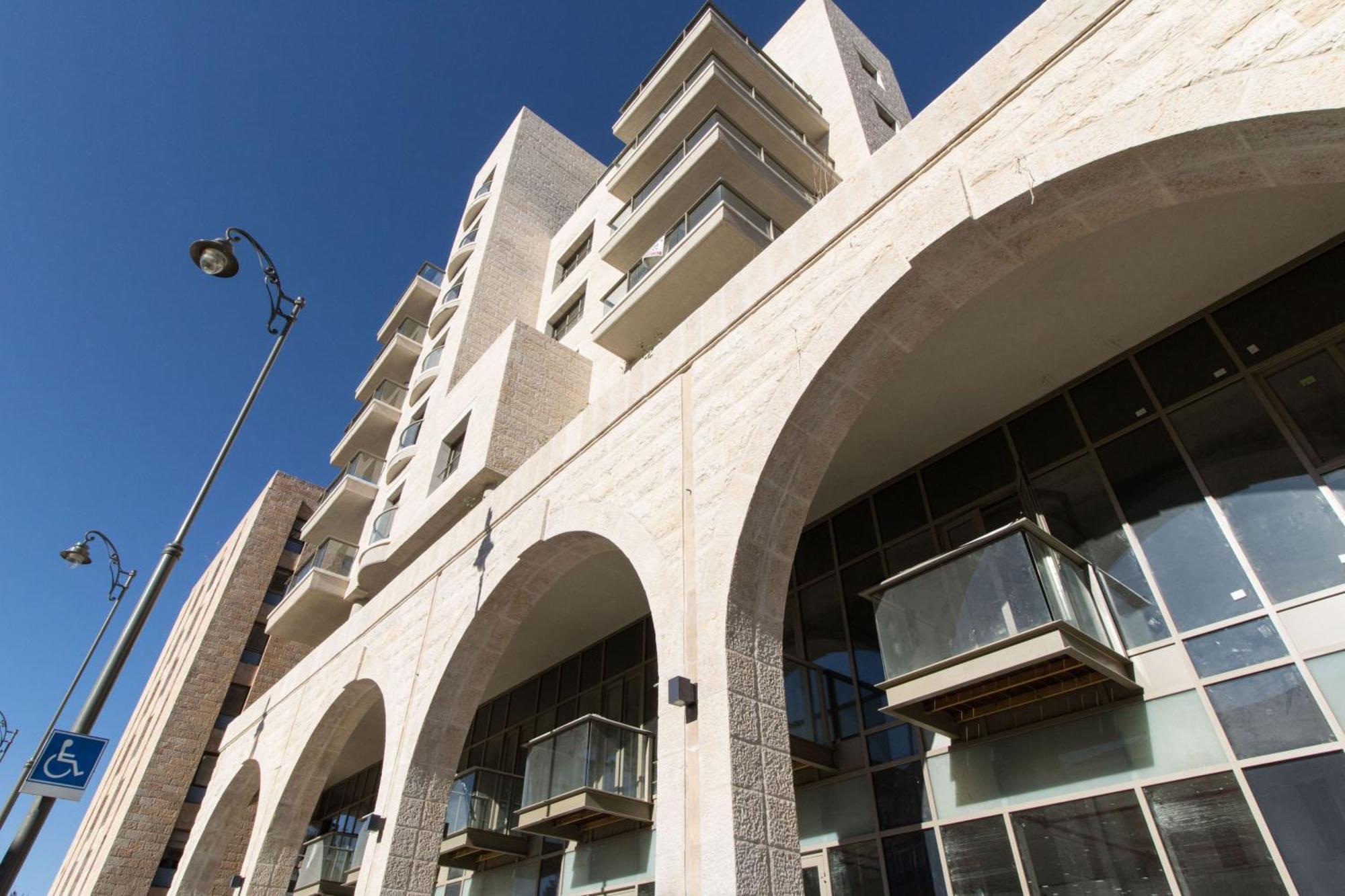 Isrentals Haneviim - Aparthotel In City Center Jerusalem Eksteriør billede